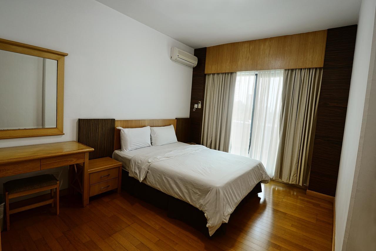 Imperial Suites Бинтулу Экстерьер фото