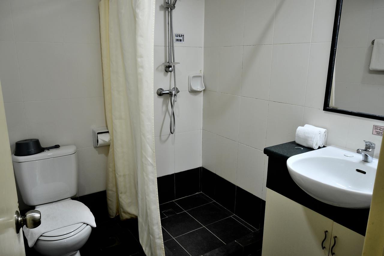 Imperial Suites Бинтулу Экстерьер фото
